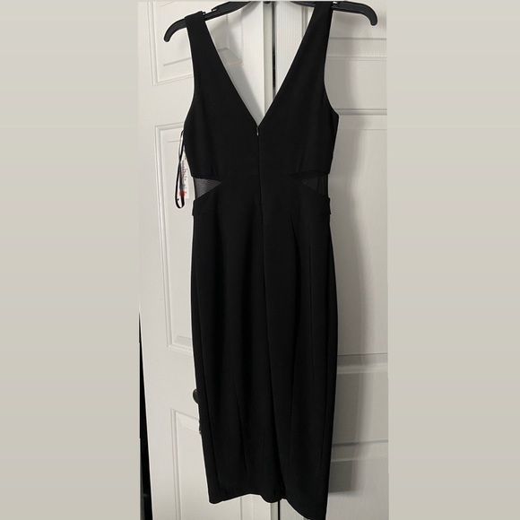 Xscape black midi dress! Never worn, with tags! S4 - Picture 2 of 4